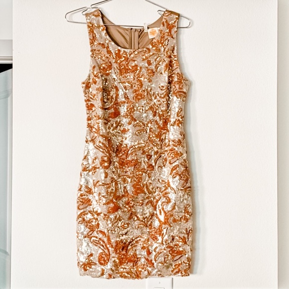 SEQUIN DRESS - GOLD - Picture 1 of 9